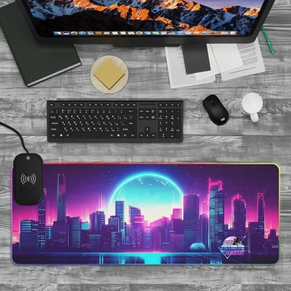 Neduz GIBBKvarteret RGB Desk Pad | Wireless Charging | Skyline