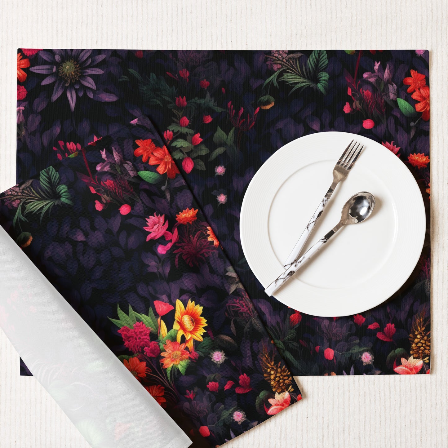 Neduz Designs Artified Floral Print Placemat Set - Elegant, Water-Resistant Dining Accessory